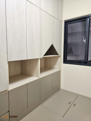 臥室 BEDROOM