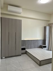 臥室 BEDROOM