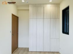 臥室 BEDROOM