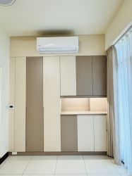 臥室 BEDROOM