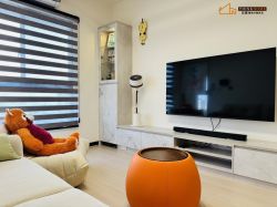客廳 LIVING ROOM