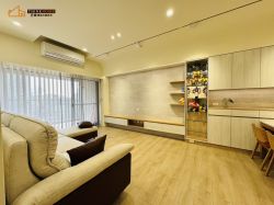 客廳 LIVING ROOM